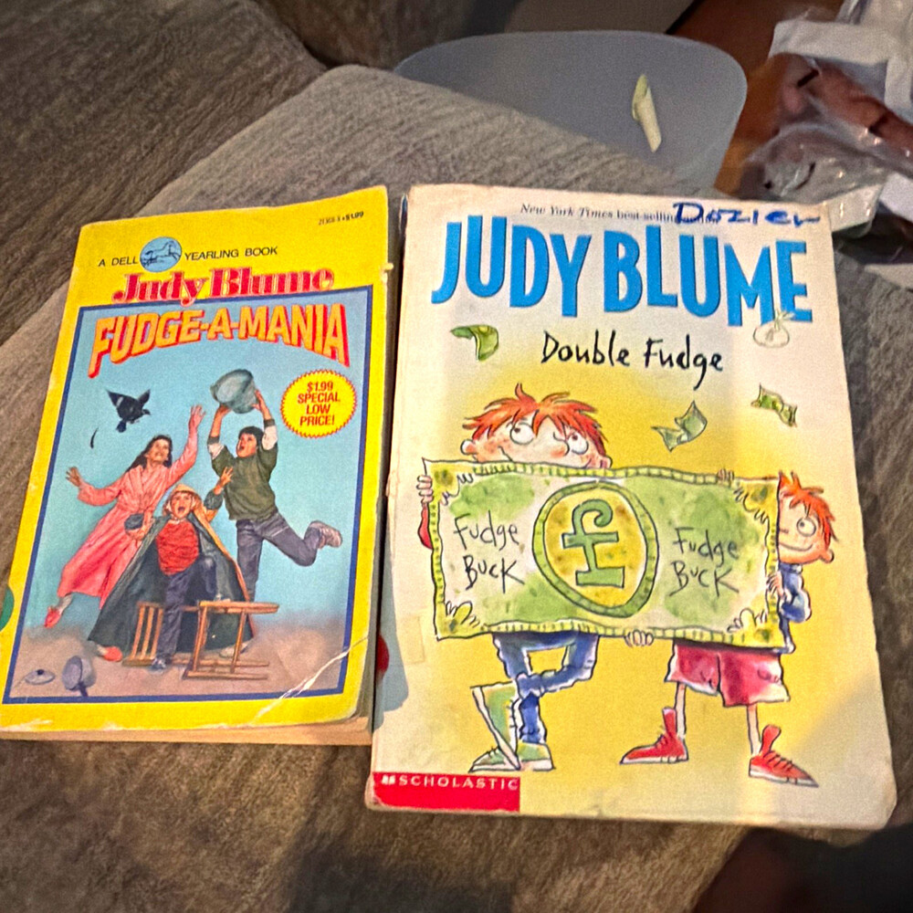 Judy Blume Double Fudge (Fudge Series) Paperback, Illustrated, Scholastic